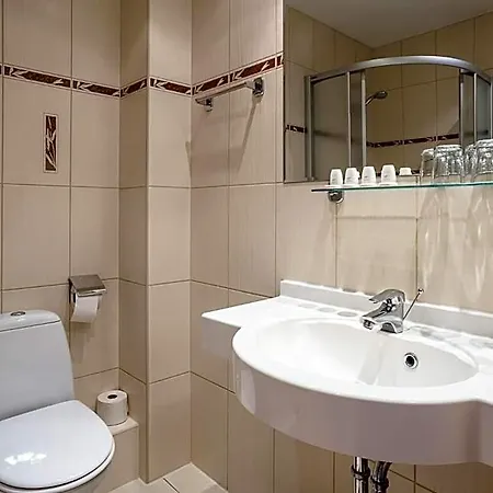 Nowa - Hotel